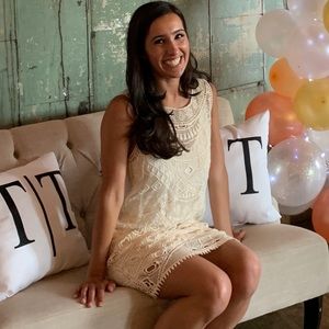Meet your Posher, Victoria